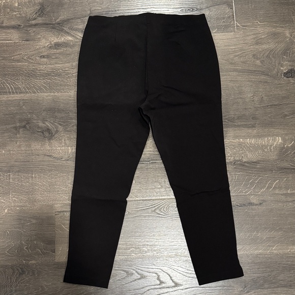Michael Kors Black Stretch Ponte Ankle Pants with Gold Logo - Picture 8 of 8